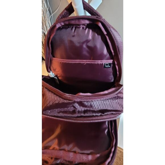 Reebok Spellbinding Maroon Water Resistant Backpack Laptop Bag Multi Pocket NEW - Picture 6 of 11